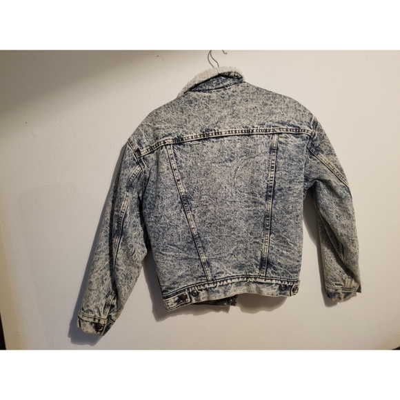 1970's Levi's Acid Wash Sherpa Truckers Jacket. - Picture 2 of 8